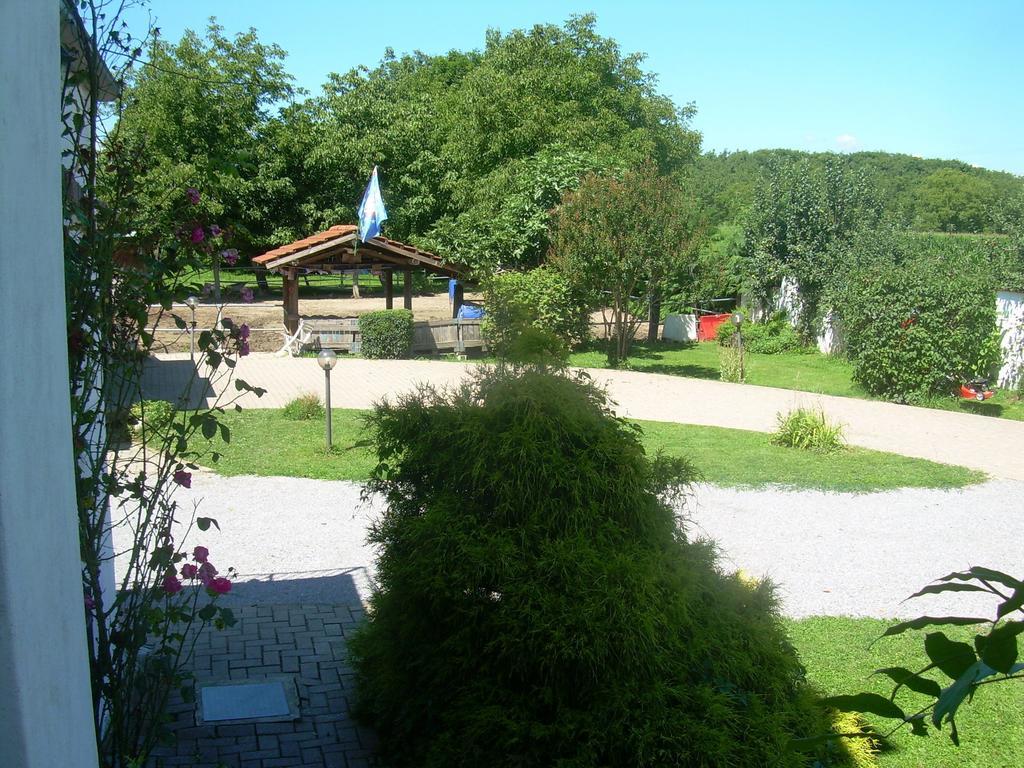 B&B Cm Ranch Cuneo Bagian luar foto